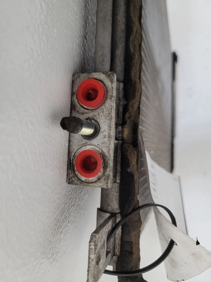 2012-2018 CHEVROLET SONIC AC конденсатор 1,8 л 95286873 12-18 - Изображение 3 из 4