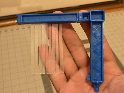 Hot Wheels Super Ultimate Garage Replacement Part: Car Wash Hanging Brushes
