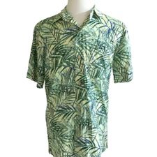 Island Republic Men's Hawaiian Hawaii Shirt Size M Medium Palm Leaves Beachwear