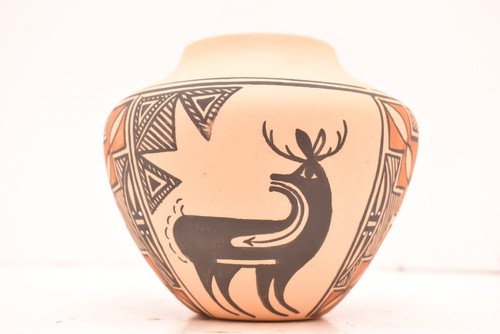 Vintage ZUNI POTTERY OLLA HEARTLINE DEER POT VASE Pictorial Native American