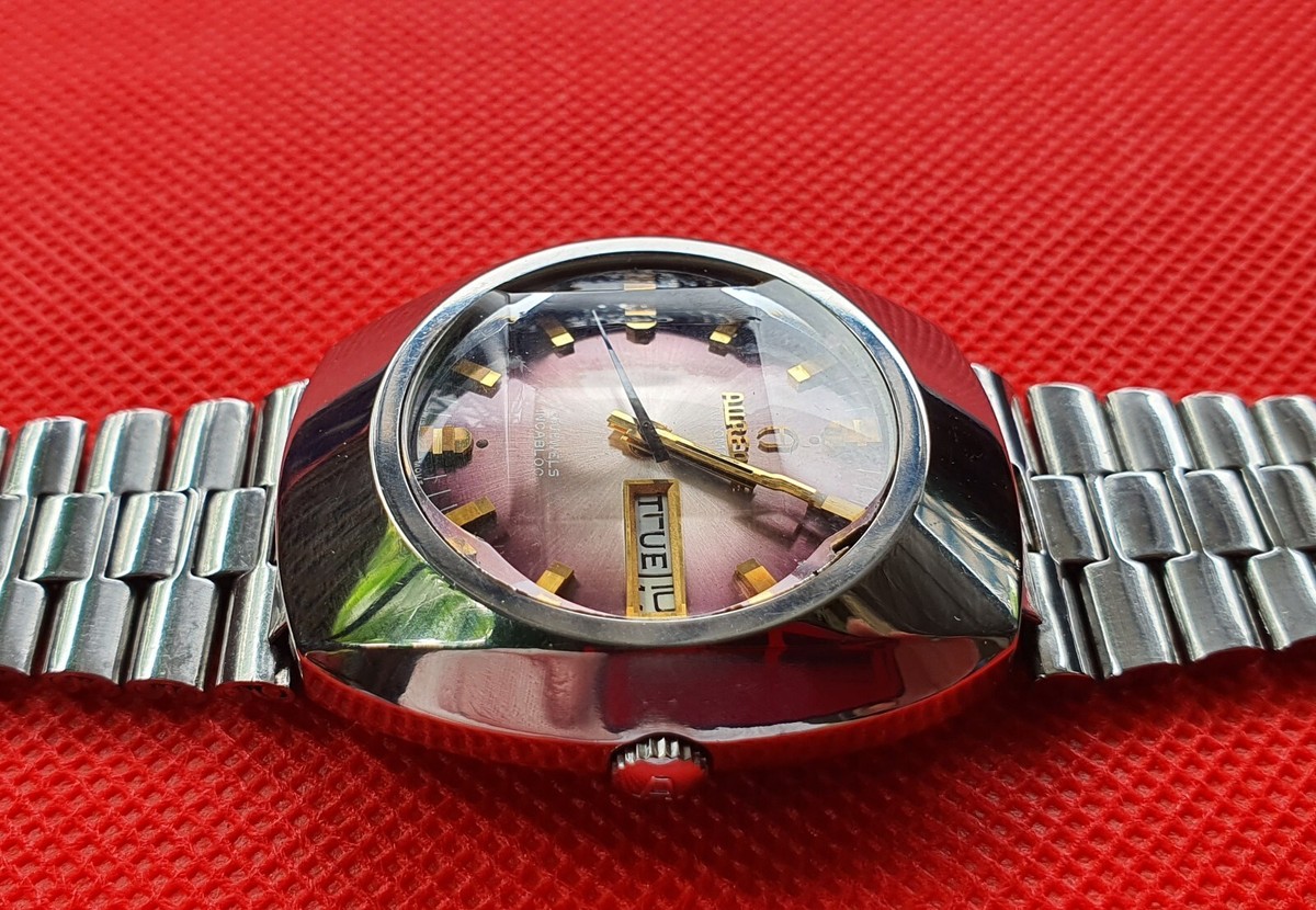 RARE VINTAGE AUREOLE AUTOMATIC 25 JEWELS INCABLOC SWISS MOVE WATCH