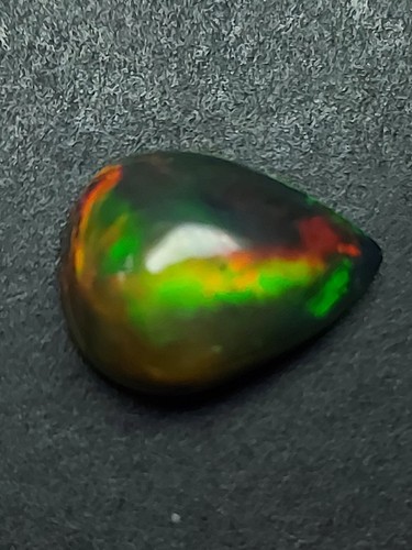 Earth mined black opal cabochon - loose natural welo Opal gemstone 2.75 CTS - Picture 2 of 13