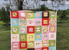 Handmade baby/toddler quilt 45"x45" Moda 100 cotton Cupcakes, pink, multi color