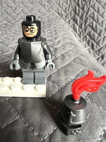 Lego Scooby-Doo Minifigure SCD006 Black Knight Mr. Wickles (75904)