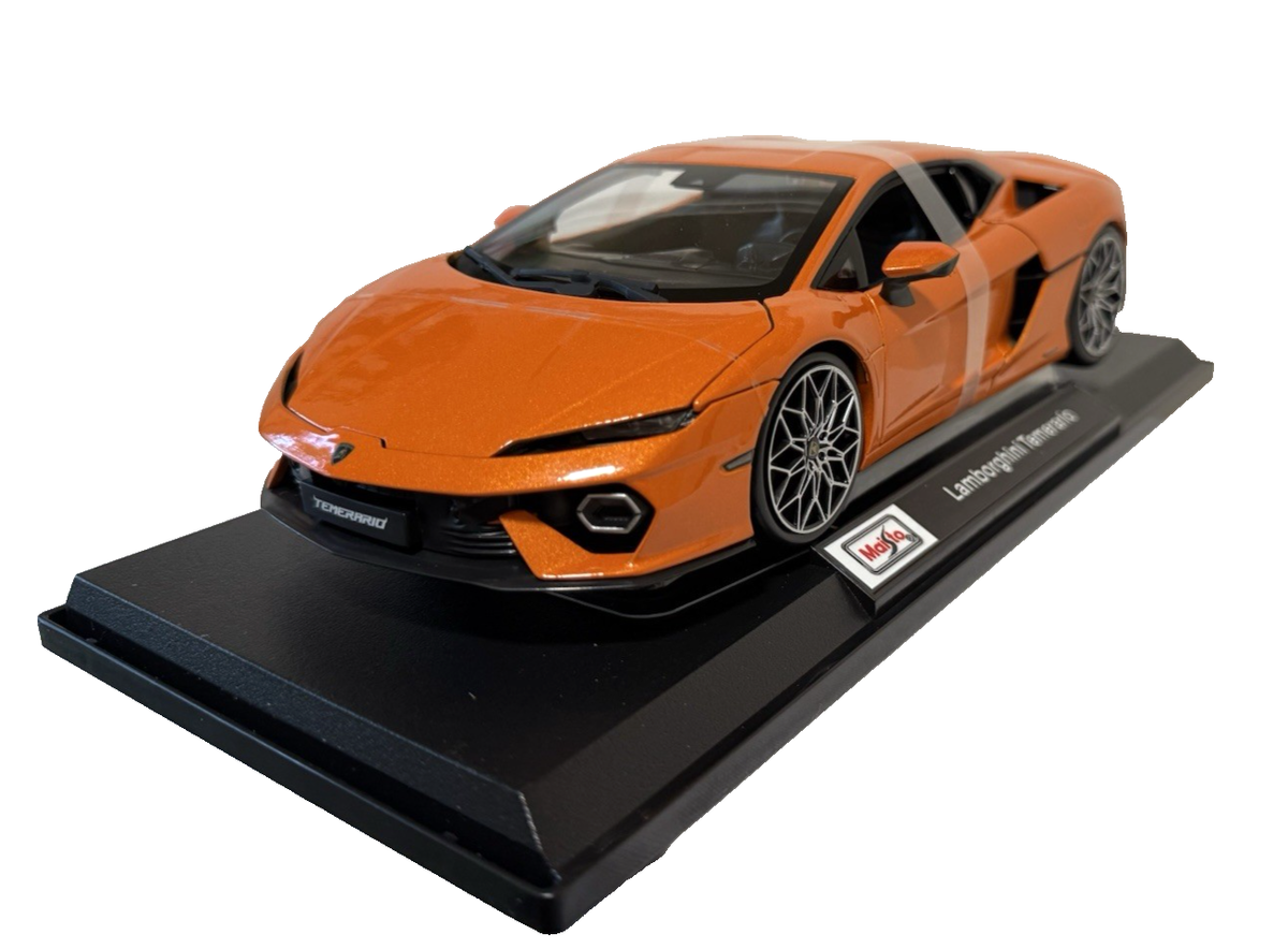 Lamborghini Temerario 1:18 Maisto Die-Cast Model Car Orange