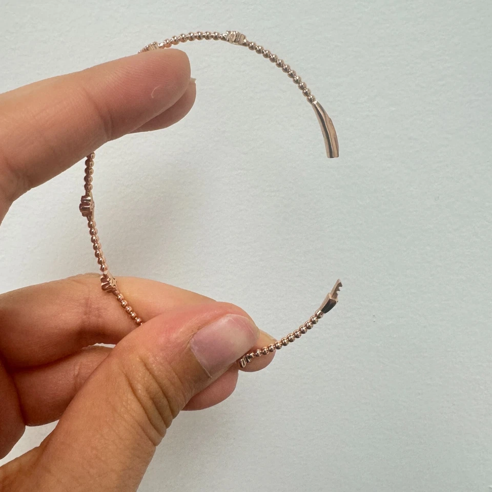 Real Natural Diamond Bracelet, Beaded Flexible Bangle, Flower Cluster, 14k Gold - Image 3 of 4