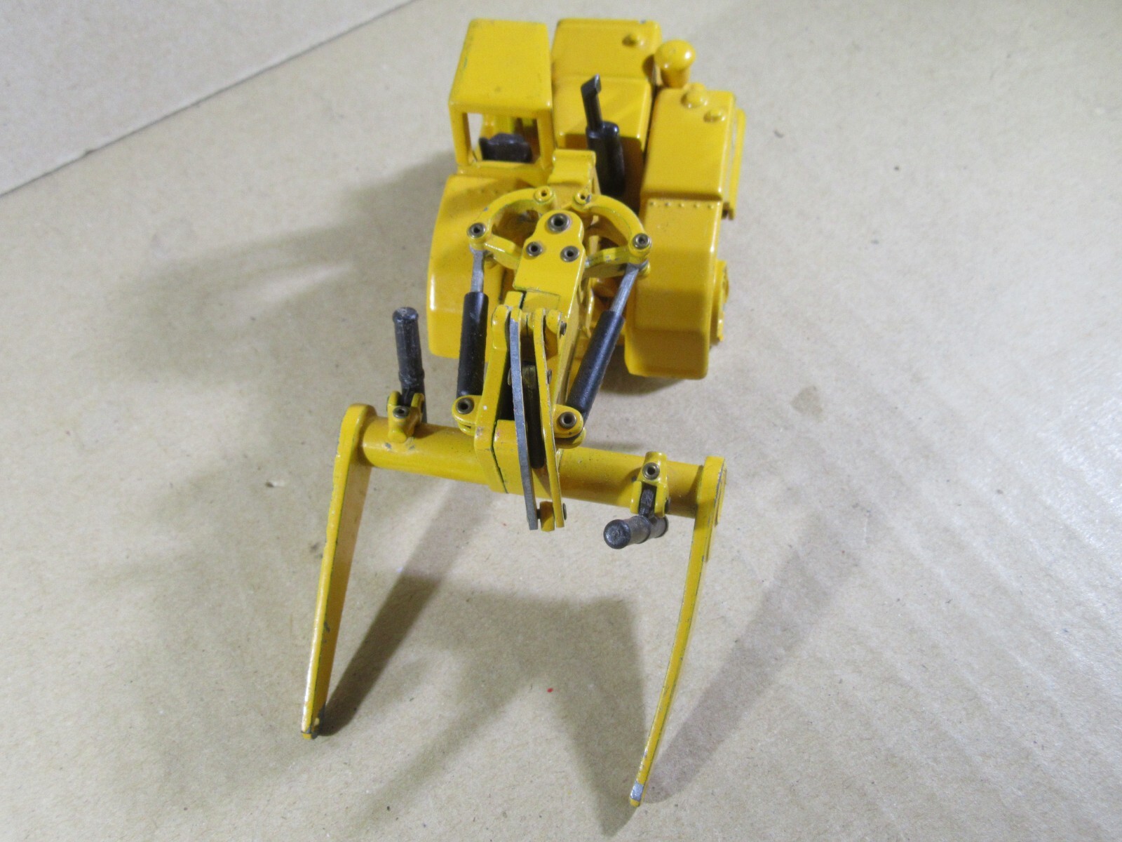 Joal TP BTP 1/70 - Scraper Automoteur CAT 631D 219