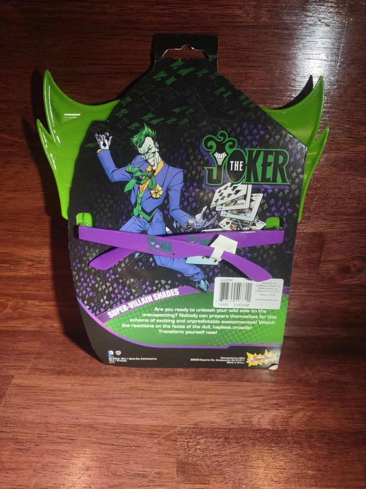 DC Joker Super-Villain Shades Sunglasses Mask Purple/ Green UV400 NEW - Image 2 of 4