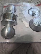 Universal Hardware Doorknob And Deadbolt Set Brushed Nickel Finish 