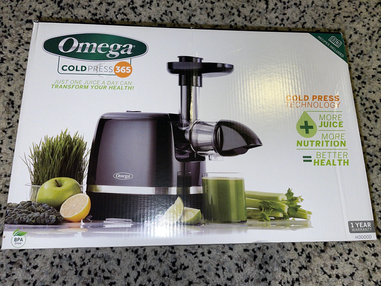 OMEGA Cold Press 365 Juicer Slow Masticating Extractor H3000D - Black
