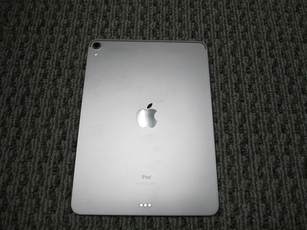Apple iPad Pro 11-inch A1980 512 GB, Wi-Fi, 11 in - Silver Apple iPad Pro 11-inch A1980 512 GB, Wi-Fi, 11 in - Silver