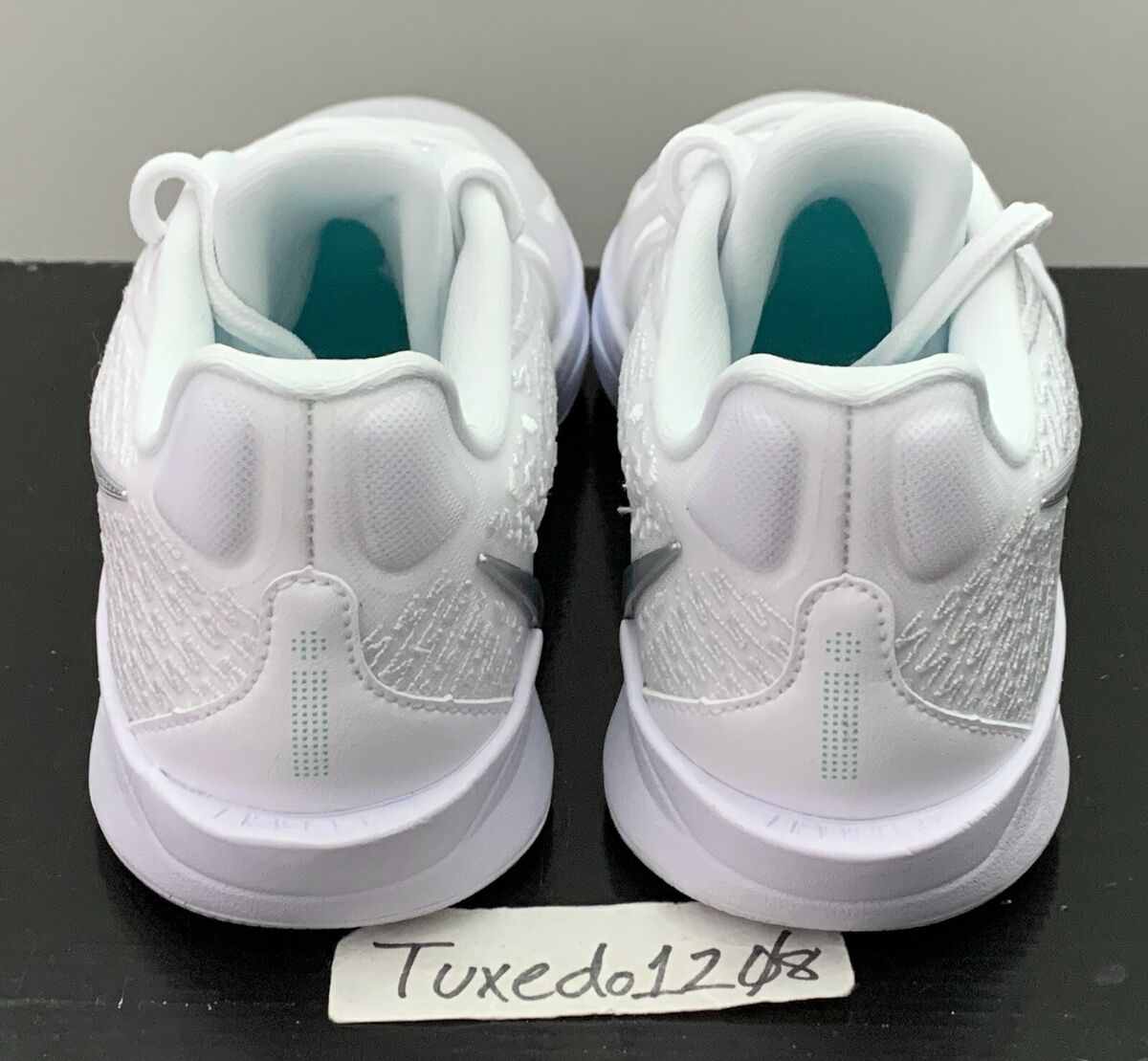 New! Women's Nike Sabrina 2 sz8 White Noise Silver Kobe Cut New! Women's Nike Sabrina 2 sz8 White Noise Silver Kobe Cut