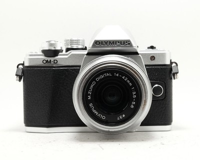 Olympus OM-D E-M10 Mark II 16.1MP Digital Camera Silver w/14-42mm Lens