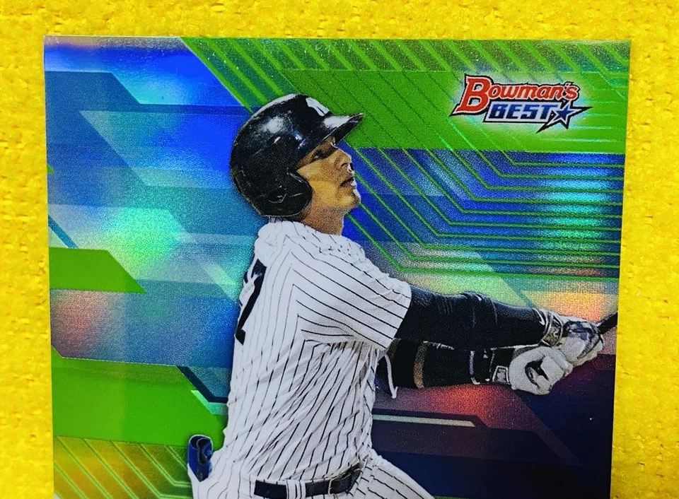 格莱伯·托雷斯签名 2017 年鲍曼最佳亲笔签名绿色折射卡 SP /99 卡 — 第 2/4 张图片