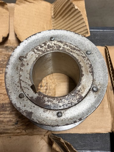 Browning 18XHQ300 18 tooth taper lock timing pulley 7/8” pitch 3” belt Q2