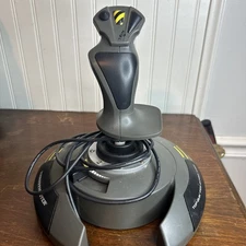 Thrustmaster Top Gun Fox 2 Pro USB Flight Simulator Joystick.