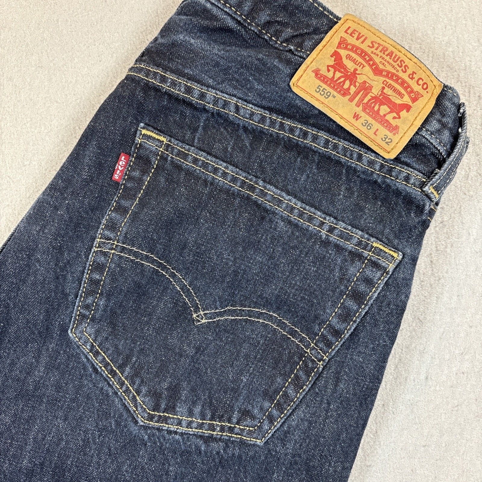 Levi's 559 Relaxed Straight Fit Jeans Men's Size 36x32 Blue Denim 100% Cotton