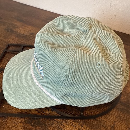 Futurebirds Cappello SnapBack in Corda di Velluto a coste Fascia Merch Verde - Foto 2 di 7