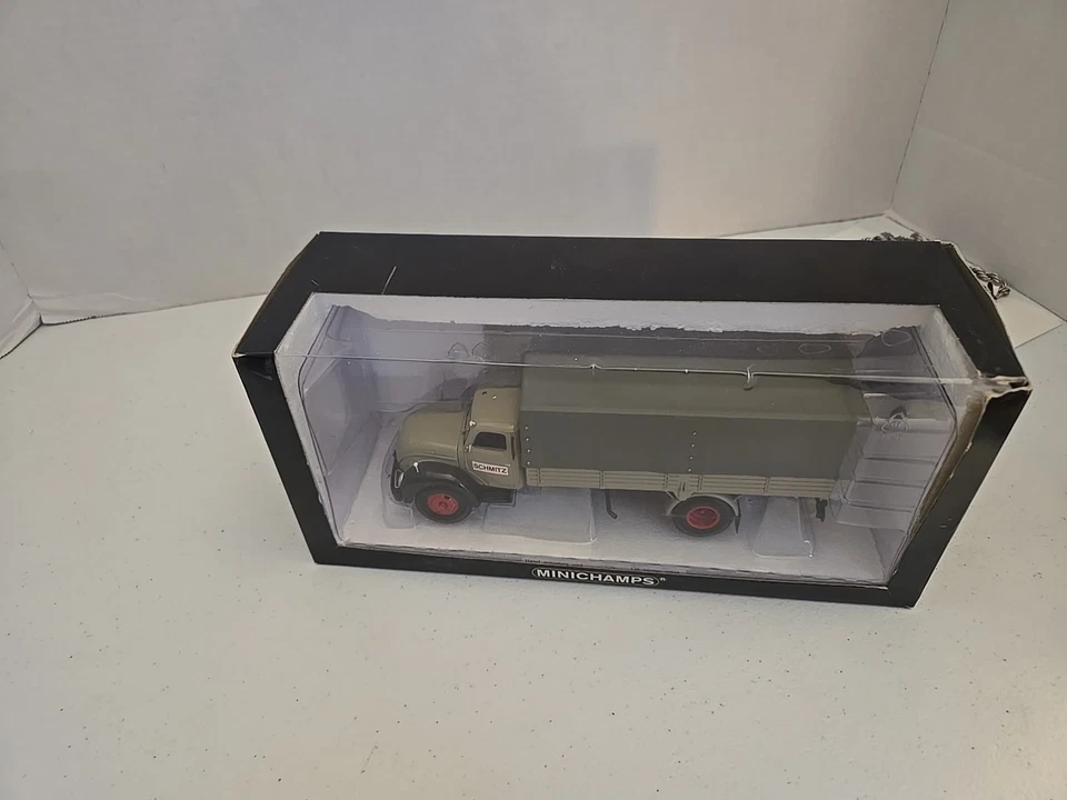 1955 Magirus S6500 Canvas - Minichamps 1/43 Scale - Image 2 of 4