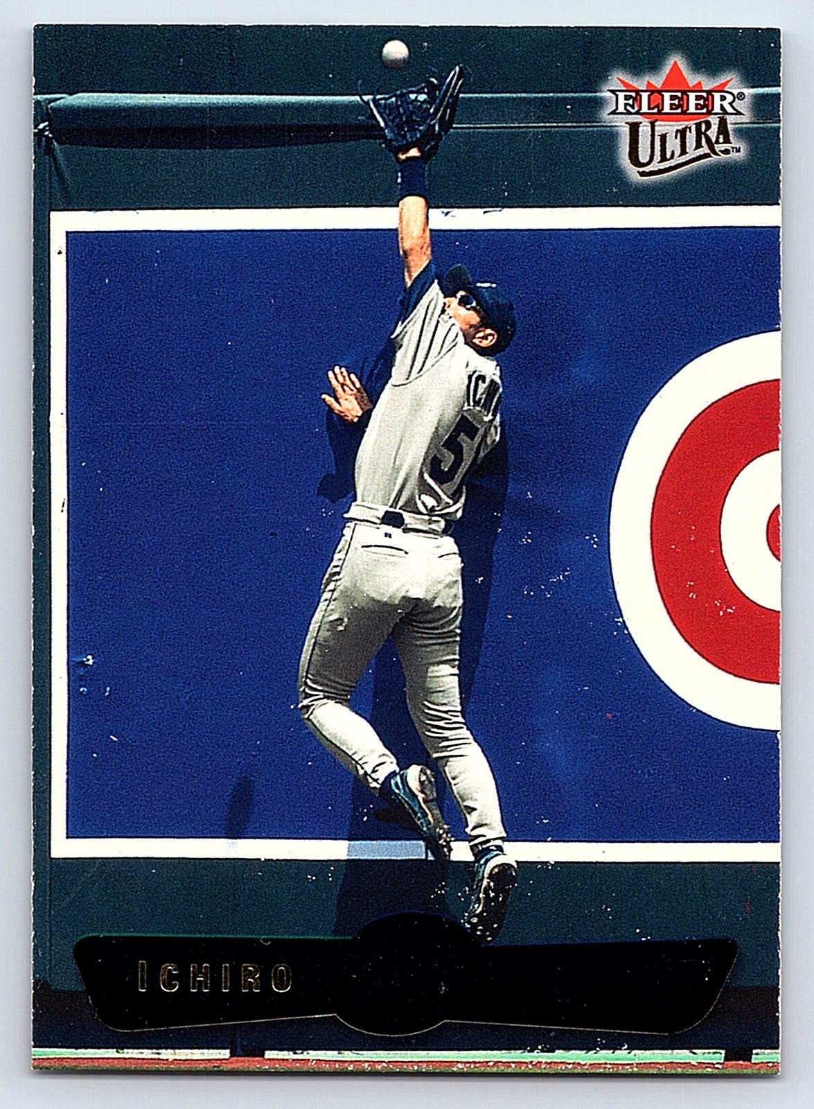 Ichiro #51 Baseball Cards 2002 Ultra trading card — raw and PSA graded price guide
