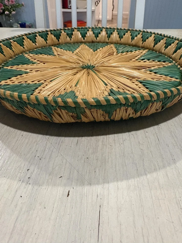 Handwoven Straw Basket Plate Tray Round Green Natural Starburst Decor Wall Art - Image 3 of 4