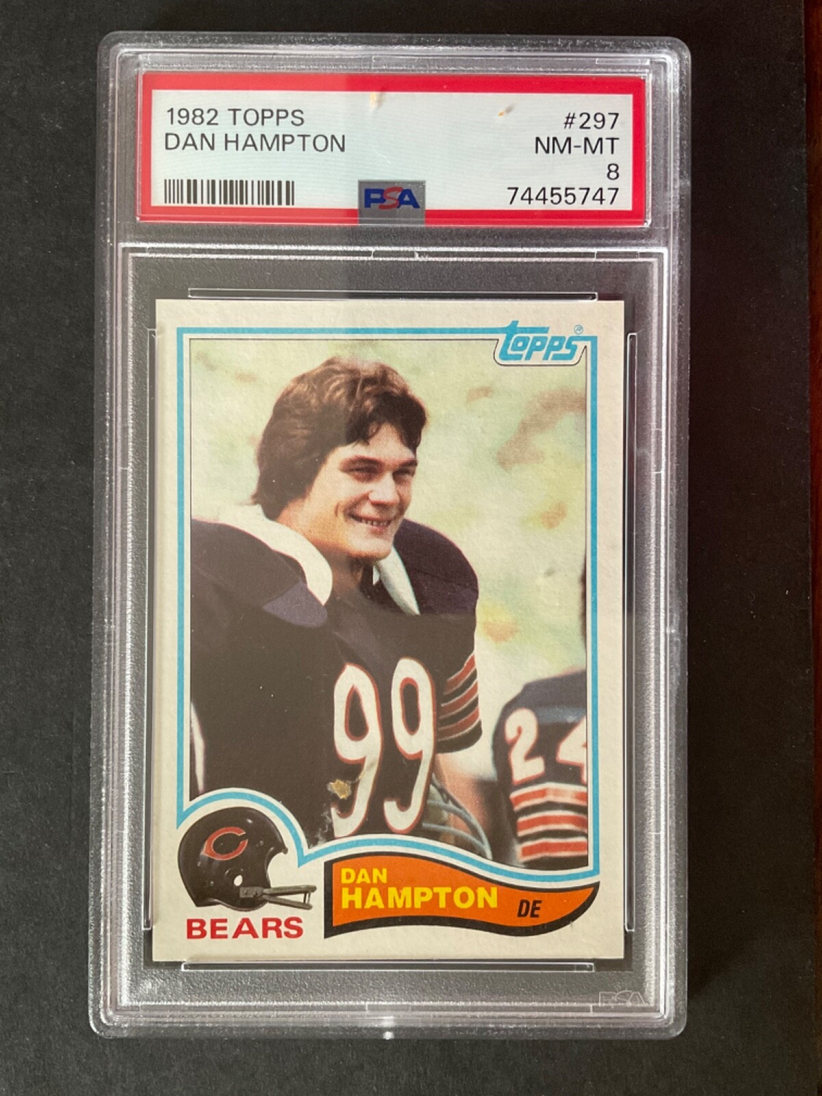 Dan Hampton 1982 Topps Football Card #297 -Chicago Bears Defensive End HOF PSA 8