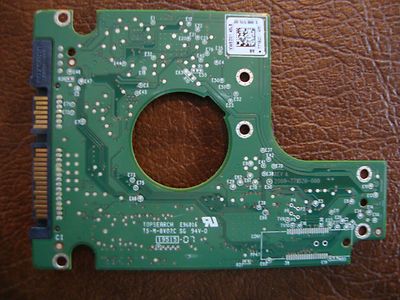 WD WD3200BPVT-00JJ5T0 (771820-800 AB) DCM:HEMTJHB 320gb 2.5'' Sata PCB