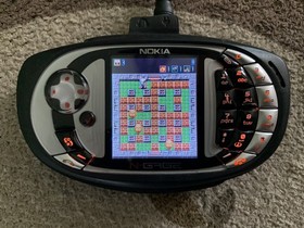 nokia n gage qd phone With SD Card, Battery And Charger