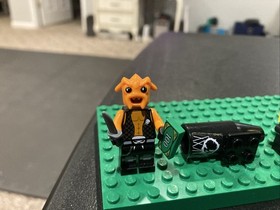 LEGO Space Police 3 Alien  Kranxx Snake Weapons CMF Minifig Part Lot 1 5970 5972