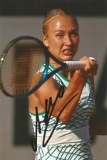 TENNIS: ANASTASIA POTAPOVA SIGNED 6x4 ACTION PHOTO+COA *RUSSIA* **PROOF**