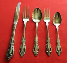 Oneida Distinction Deluxe Stainless RAPHAEL (5) Knife Forks Spoons Place Setting