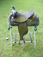 15" Green Abetta Western Horse Saddle with square skirt