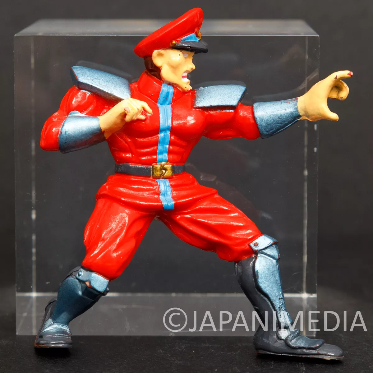 Bandai S.H.Figuarts Street Fighter Vega Action Figure Tan - US