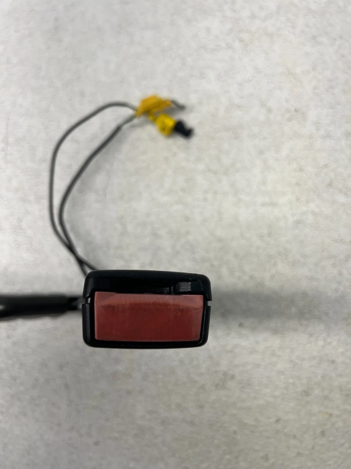 2006-2011 Mercedes Benz ML OEM Front Right Seat Belt Buckle Receiver A2518600469 - Изображение 3 из 4