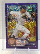 2023 Topps Chrome - Oswald Peraza #132 Purple Speckle Refractor /299 (RC) (10)