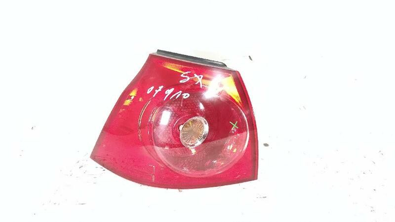 piloto trasero izquierdo VOLKSWAGEN GOLF 2005 V 2003-2008 1K6945095AA