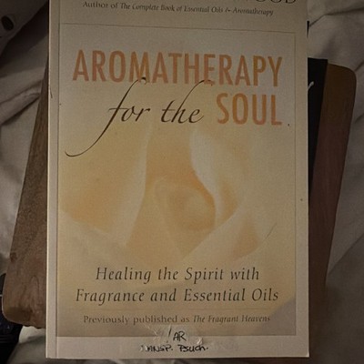 Aromatherapy for the Soul Valerie Ann Worwood Paperback English Essential Oils