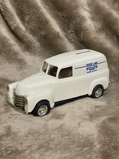 Ertl 9476 "State Line Auto Auction 1" 1950 Chevy Panel 1/25 Scale