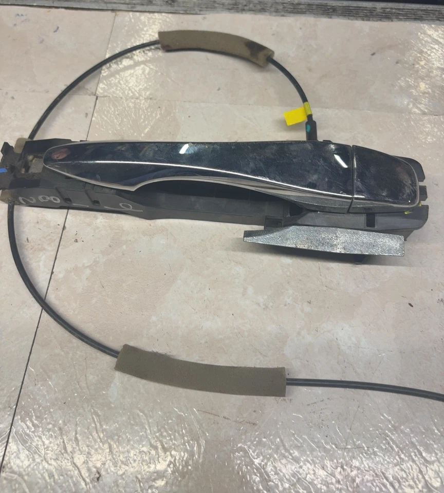 2013-2020 PATHFINDER Right Rear Door Latch W/Outside Door Handle & Cables OEM - Image 3 of 4