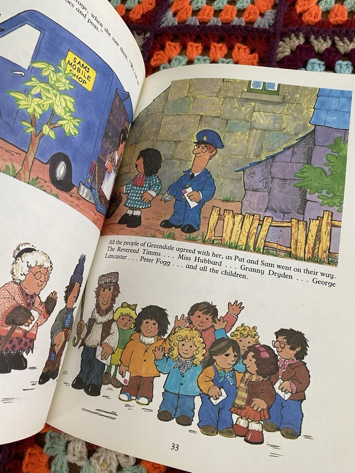 1989 Big Postman Pat Hardback Six Story’s My Postman Pat Story time Book - Image 4 of 4