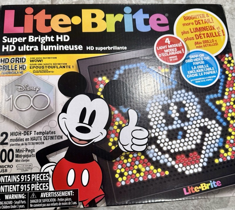Lite-Brite Super Bright HD Disney 100 Years Edition 900 Mini-Pegs NEW