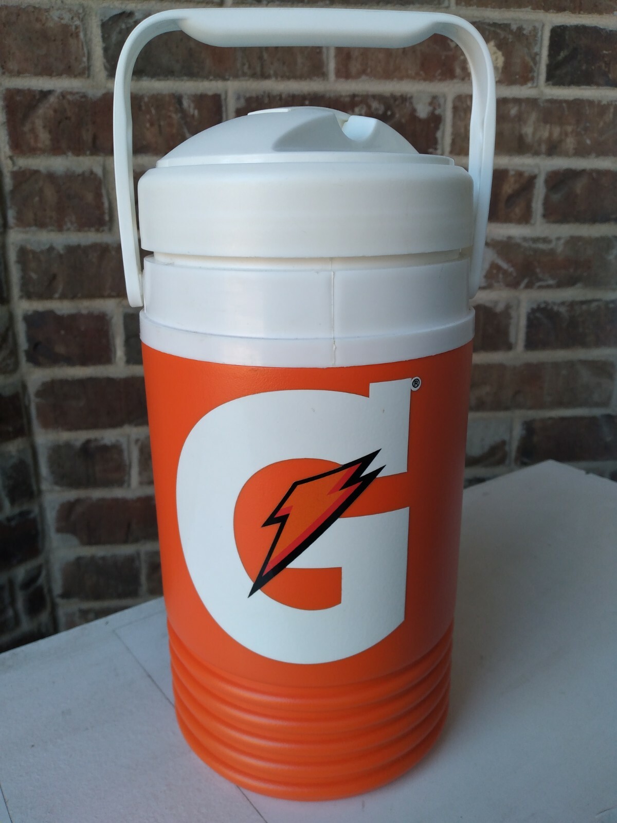 igloo gatorade cooler