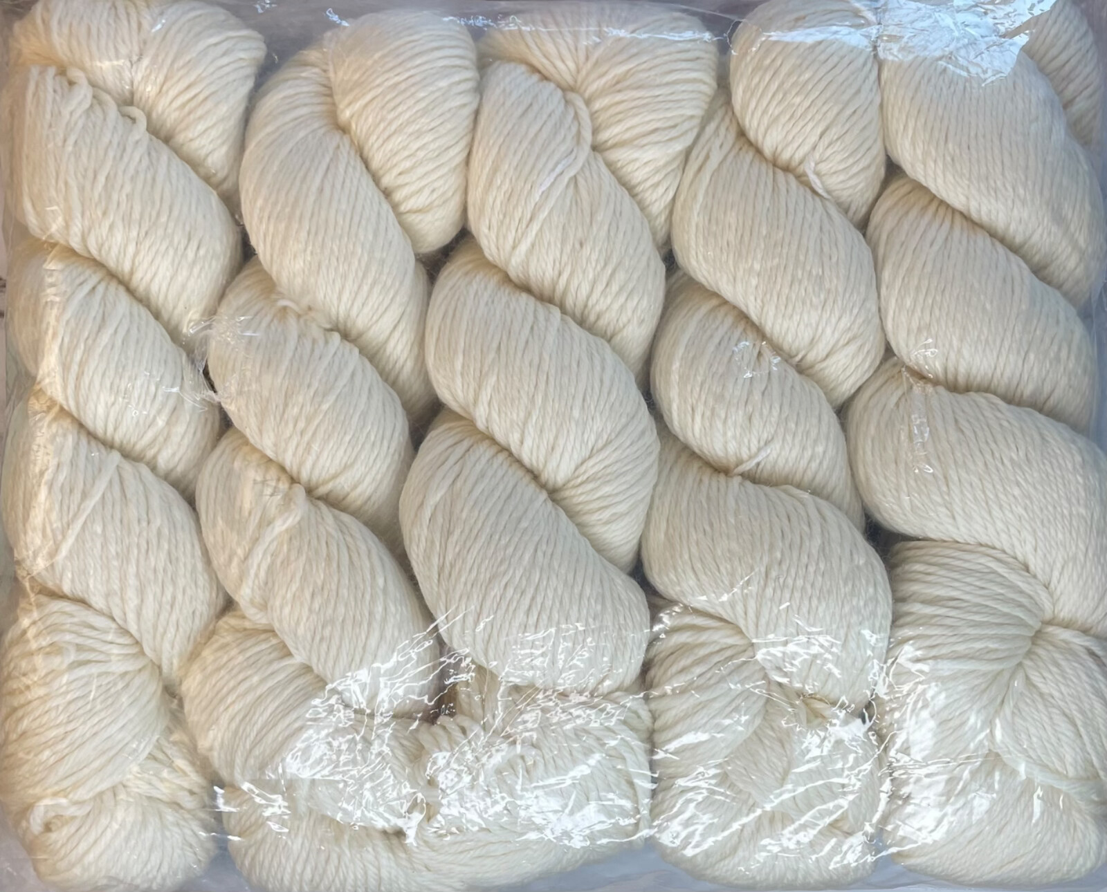 DK 100% Superwash Undyed Yarn, Extra Fine Merino Wool 5 x 100 gm Packs (AC Wood)