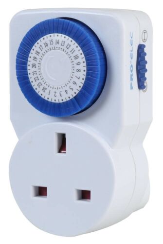 Pro-Elec 24 Hour Plug-In Timer Switch 30 min Time Slots Mechanical - Picture 1 of 1