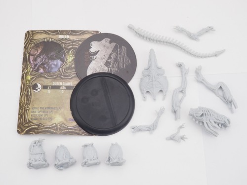 PRODOS GAMES AVP ALIEN QUEEN WITH EGGS. GREEN 1791