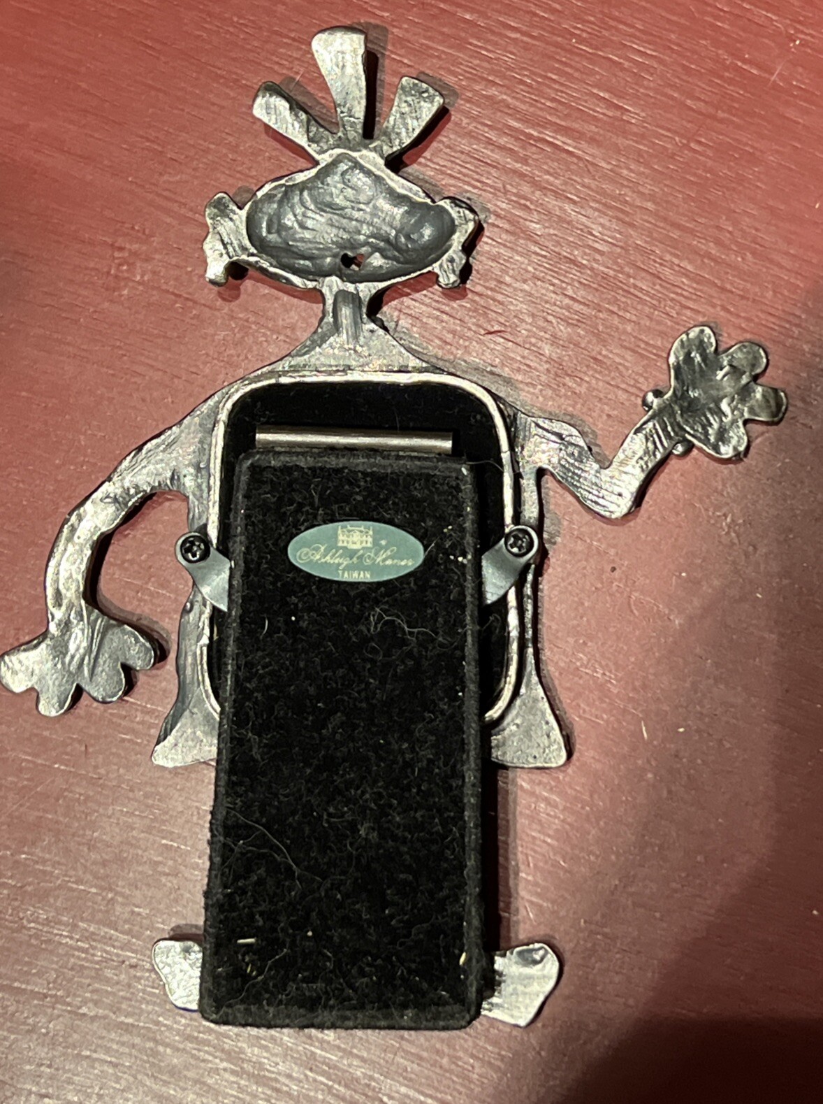 Picture 2 of 4