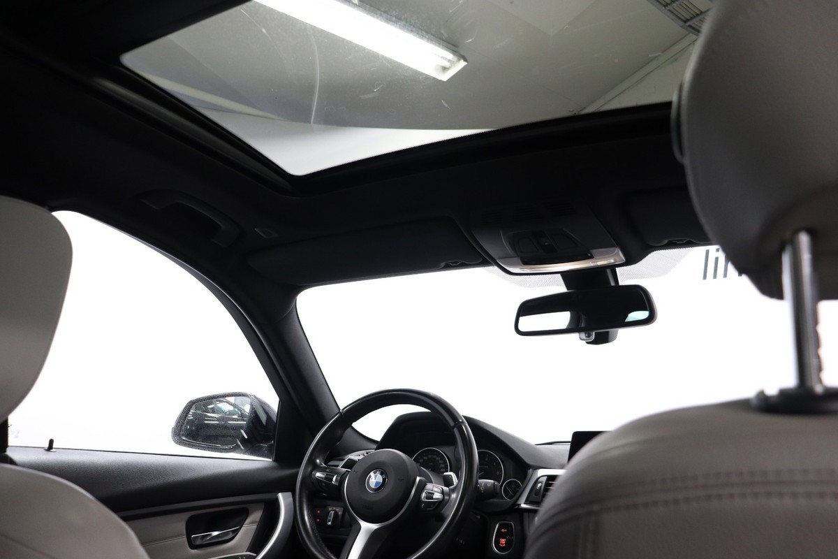 BMW 320d 2,0 Touring Sport Line aut.