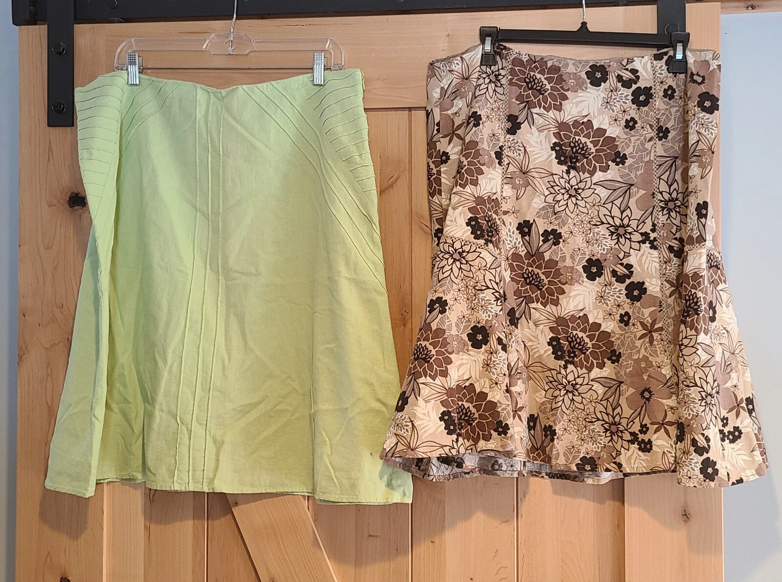 Lot of 2 Christopher Banks Size 16 Linen Blend Skirts Lined Green Brown Floral