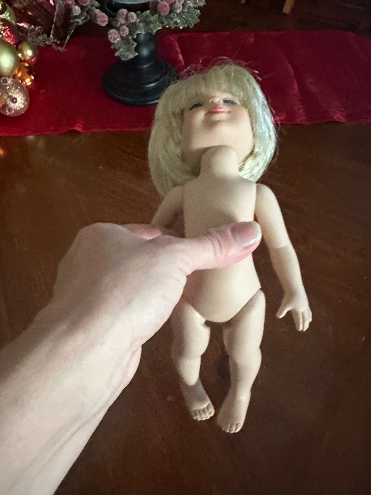 USED 10" Barbara Tonner doll    SOLD AS IS   READ please