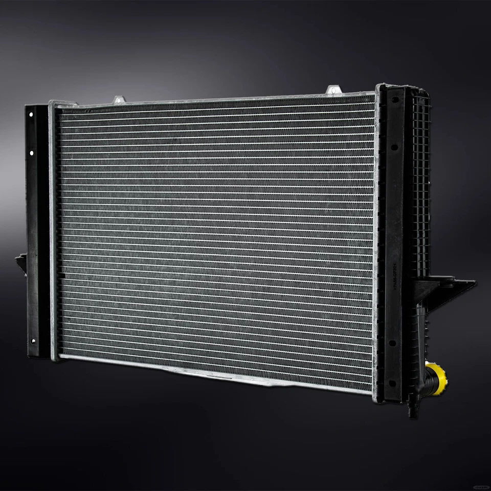 32mm Core Radiator For 1993-1996 Volvo 850 C70 S70 V70 XC70 97-04 2.0T 2.3T 2.5T - image 3 of 4